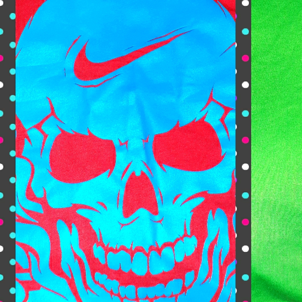 Skull Nike Shirt size large